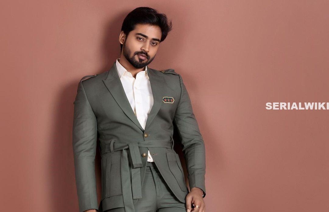 Mukesh Gowda Age, Wife, Marriage, Family, Serials, Movies, Wiki, Biography, & More